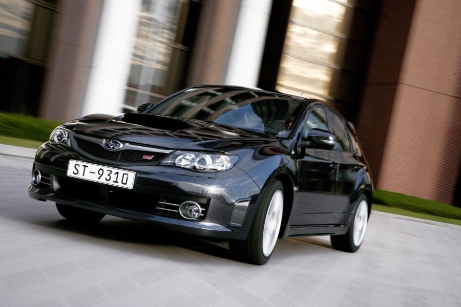  Subaru Impreza STI 2008 года  (фото 12 из 25)